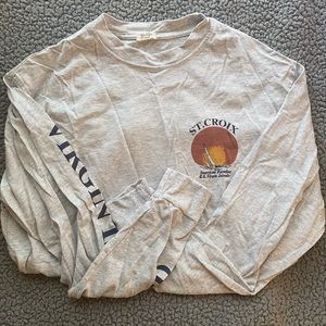 Brandy Melville long sleeve graphic tee